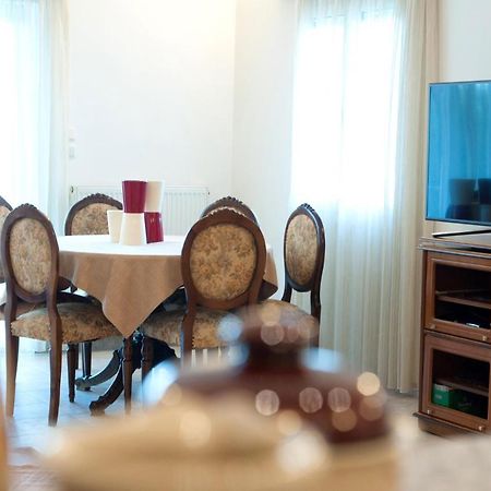 Oasis Olympia Apartments Smila Екстериор снимка