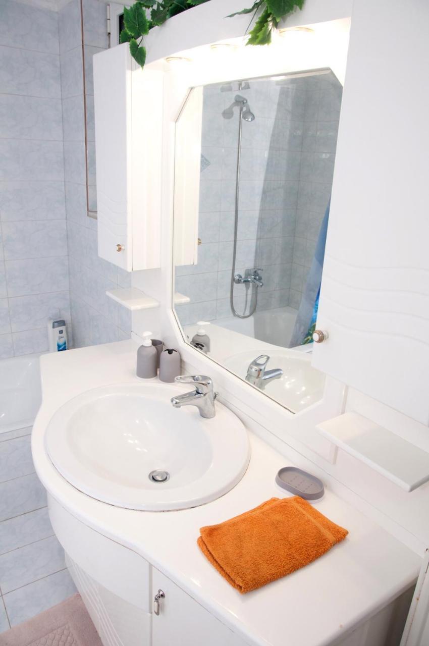 Oasis Olympia Apartments Smila Екстериор снимка